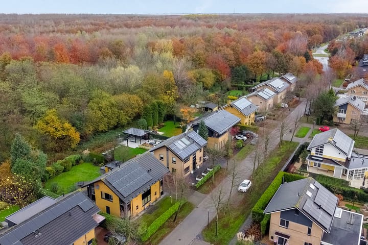 Foto 61 van Maandenweg 18