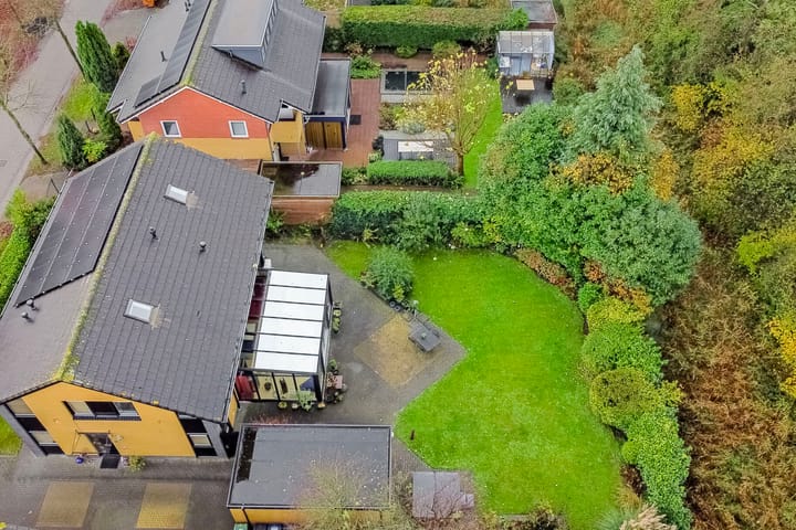 Foto 58 van Maandenweg 18