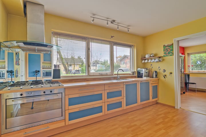 Foto 27 van Maandenweg 18