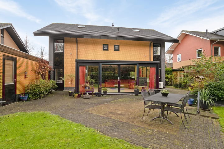 Foto 47 van Maandenweg 18