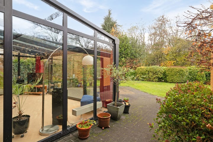 Foto 51 van Maandenweg 18