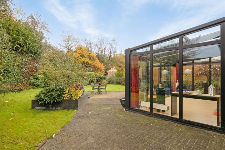 Foto 52 van Maandenweg 18