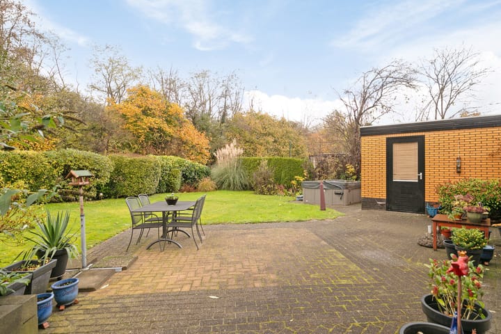 Foto 53 van Maandenweg 18