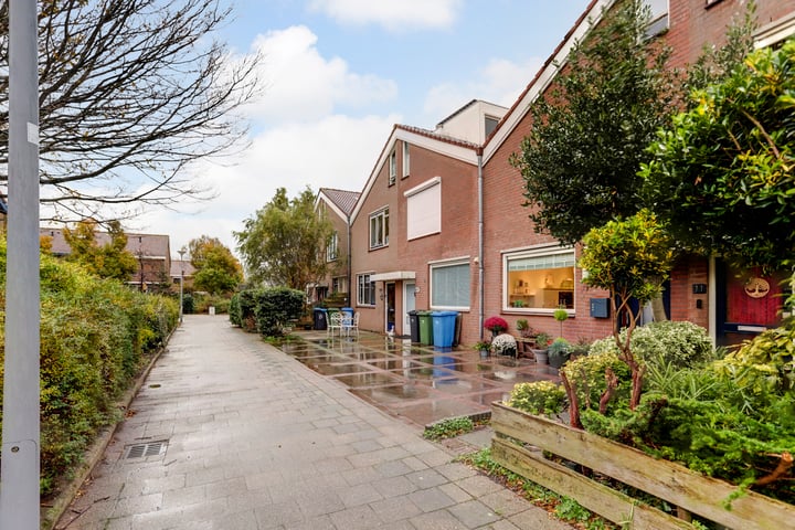 Bekijk foto 35 van Veulenstraat 13