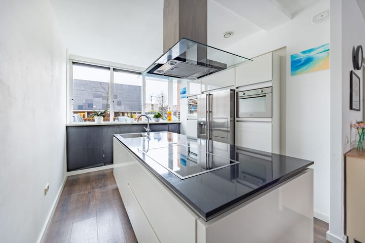 Foto 10 van Hazerswoudestraat 117