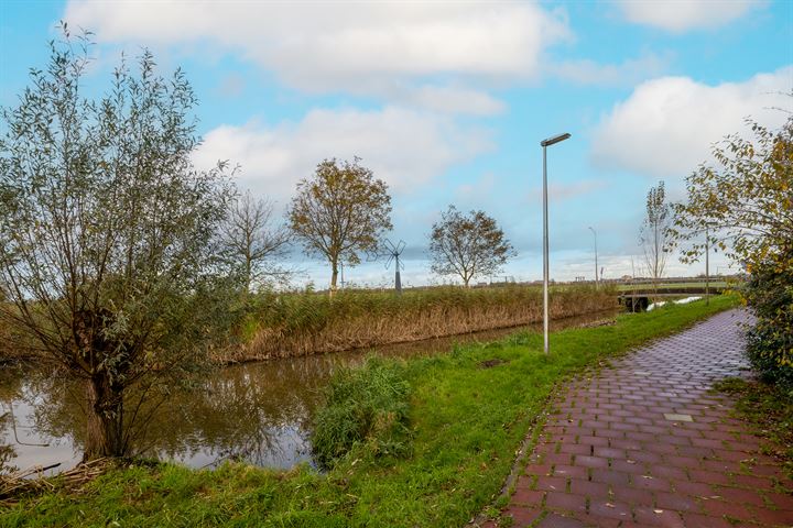 Bekijk foto 48 van Ooievaardreef 47