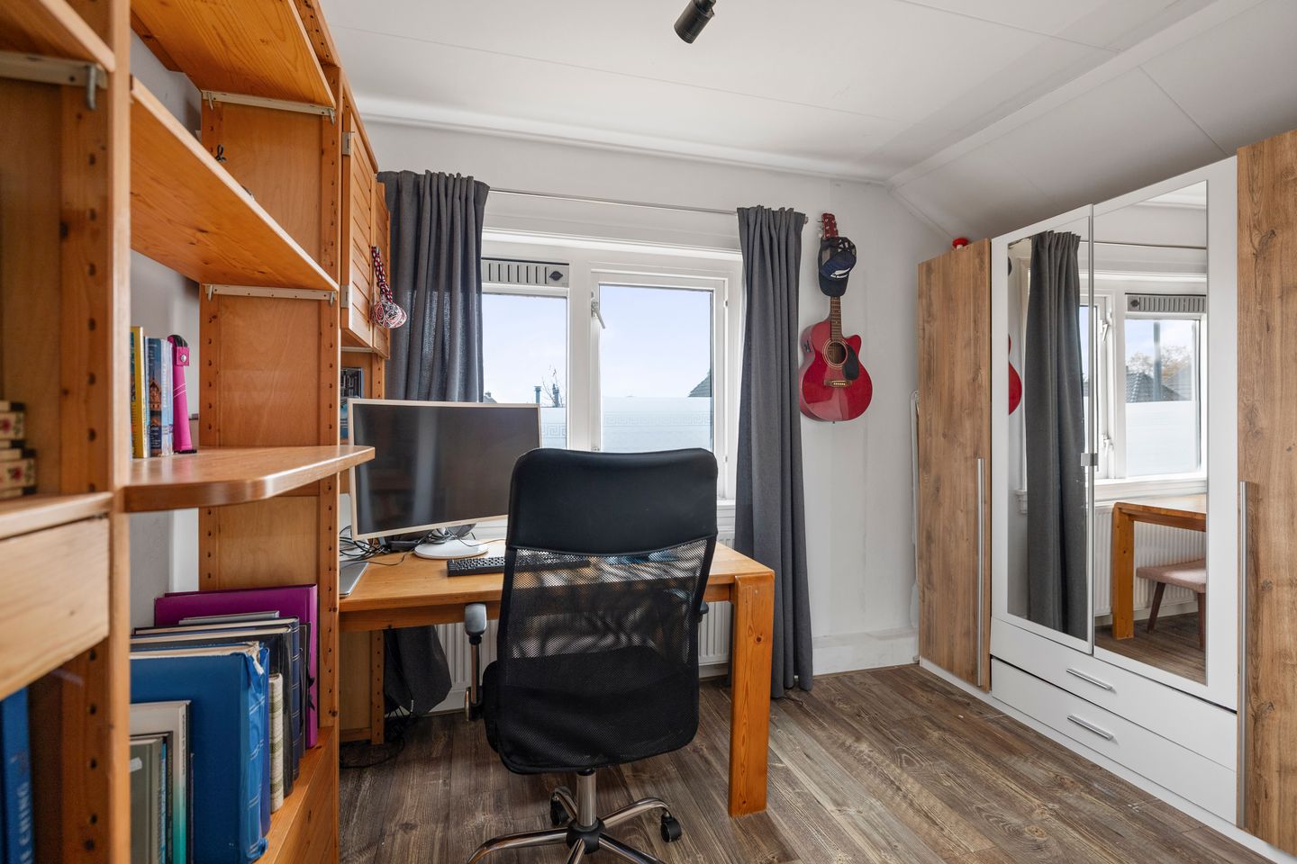 Photo 14 of Rijksstraatweg 136