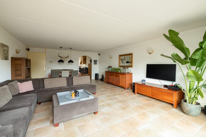 Foto 10 van Oudlaan 235