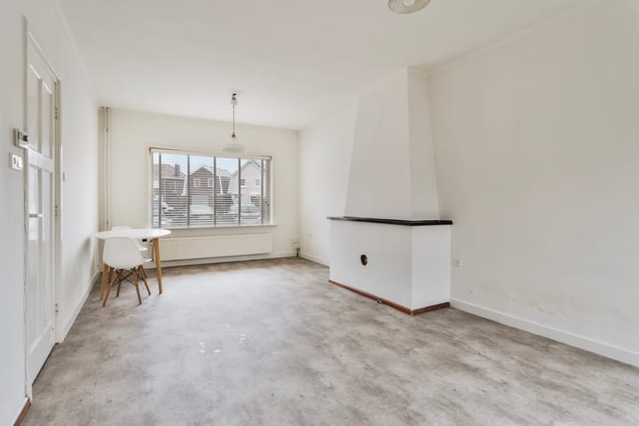 Foto 10 van Laarstraat 5