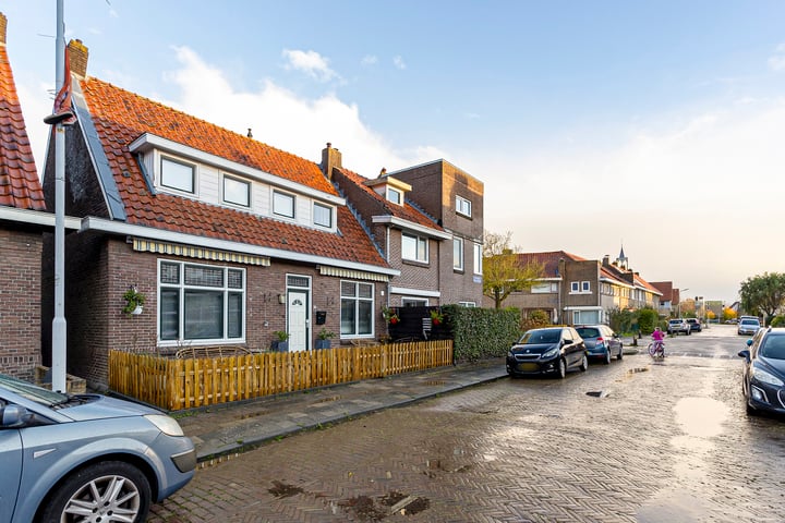 Bekijk foto 37 van Jan van Nassaustraat 25