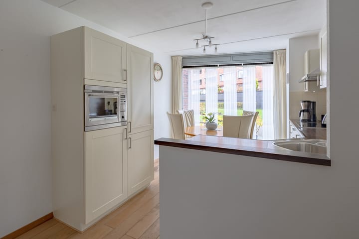 Foto 14 van Mgr. Verrietstraat 17