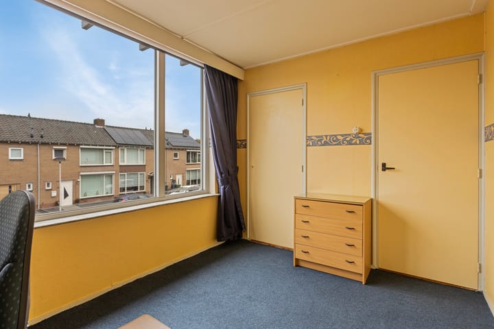 Foto 15 van De Huterstraat 18