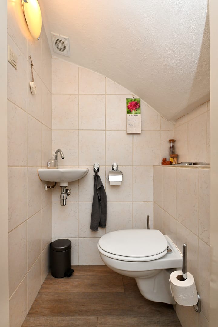 Foto 24 van Buurtweg 24