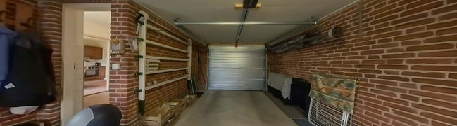 View 360° photo of Garage of Tsjerkeloane 22