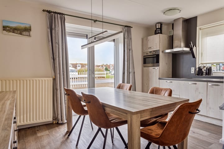 Foto 3 van Noordzee Boulevard 2