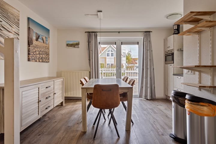 Twee-onder-één-kap te koop: Noordzee Boulevard 2, Kamperland