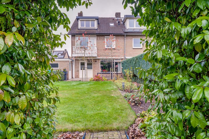 Foto 38 van Europalaan 3