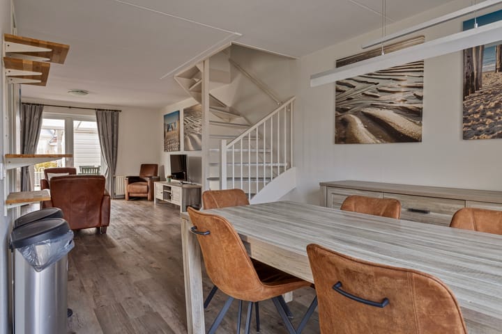 Twee-onder-één-kap te koop: Noordzee Boulevard 2, Kamperland