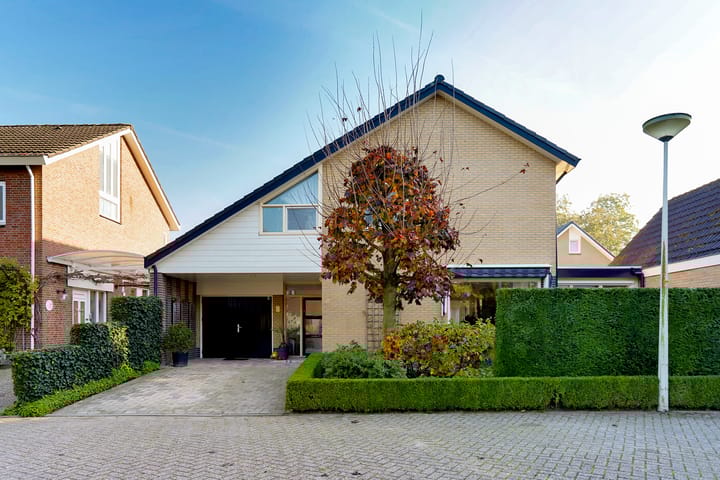 Foto 2 van Röntgenstraat 29