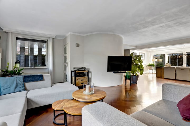 Foto 10 van Röntgenstraat 29