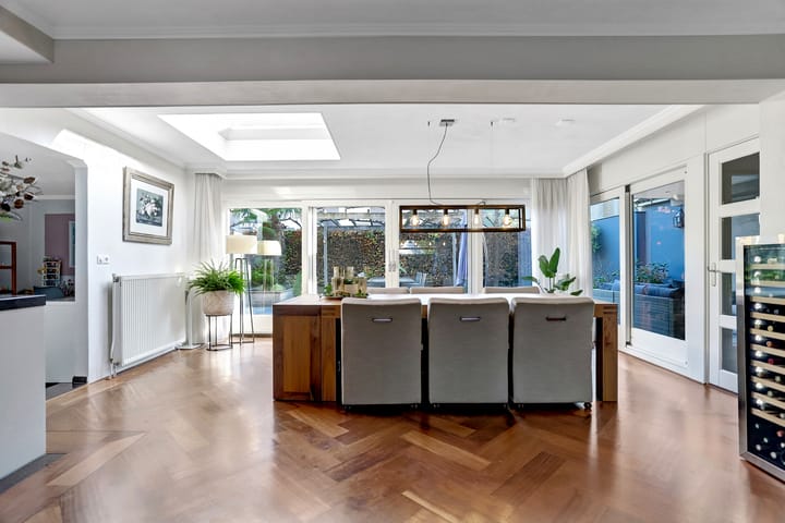 Foto 19 van Röntgenstraat 29