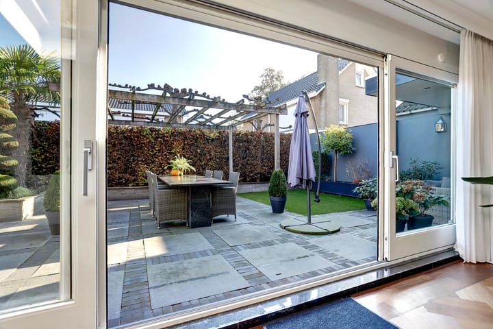 Foto 61 van Röntgenstraat 29