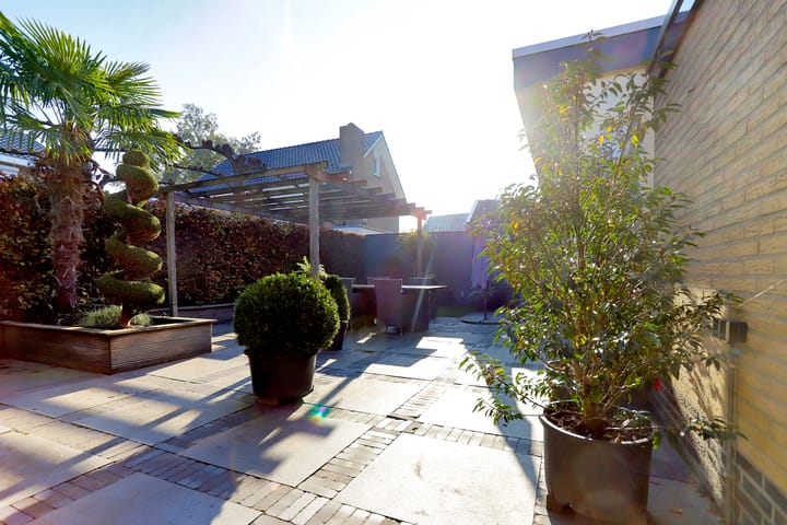 Foto 71 van Röntgenstraat 29