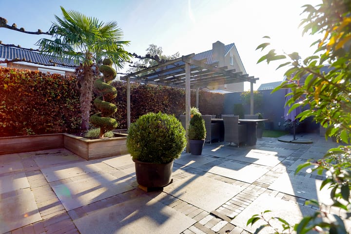 Foto 72 van Röntgenstraat 29