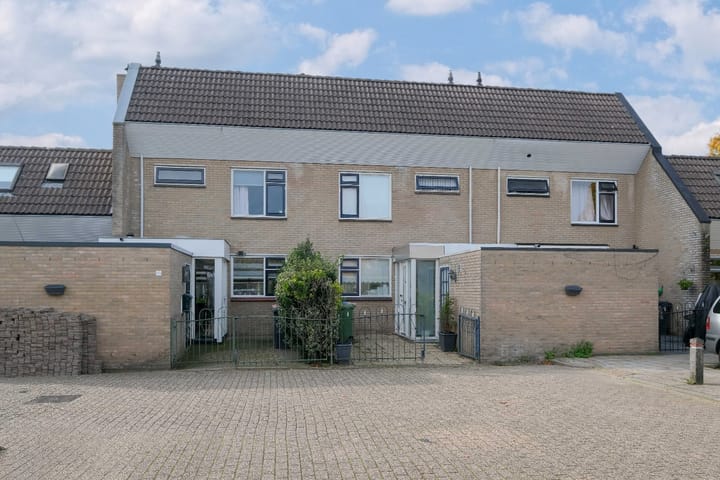 Foto 1 van Schierstins 233