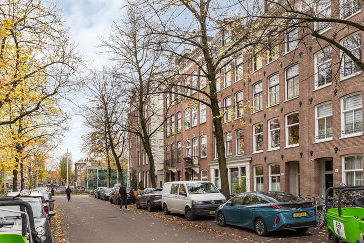 Bekijk foto 21 van Eerste Hugo de Grootstraat 7-H