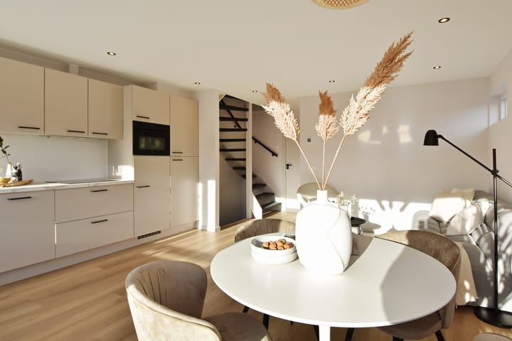 Foto 3 van Dr Poelsstraat 2-B