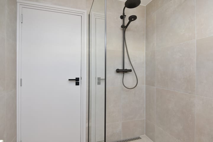 Foto 15 van Dr Poelsstraat 2-B