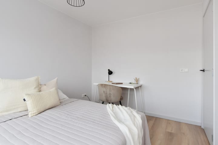 Foto 17 van Dr Poelsstraat 2-B