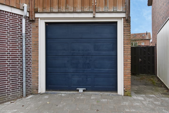 Bekijk foto 31 van Dr Poelsstraat 2-B