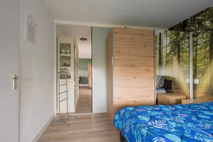 Photo 21 of Johannes Poststraat 168