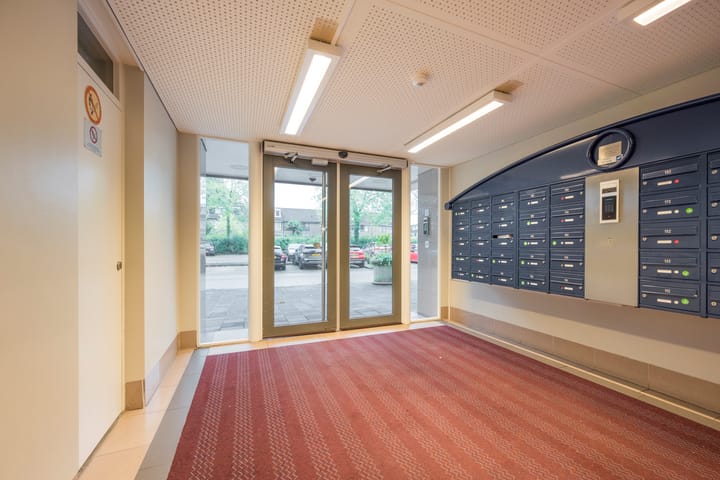 Photo 27 of Johannes Poststraat 168