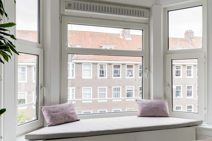 Photo 6 of Heemstedestraat 46-3