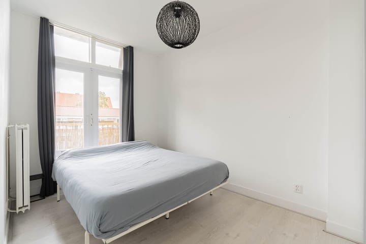 Photo 13 of Heemstedestraat 46-3