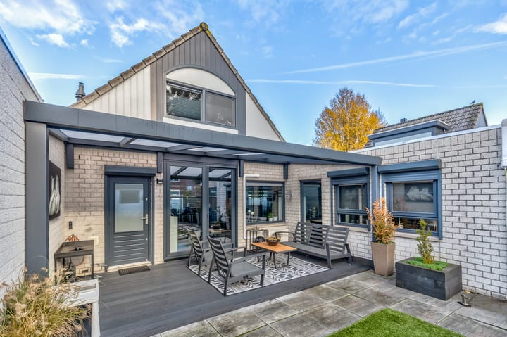 Foto 18 van Poulencstraat 13