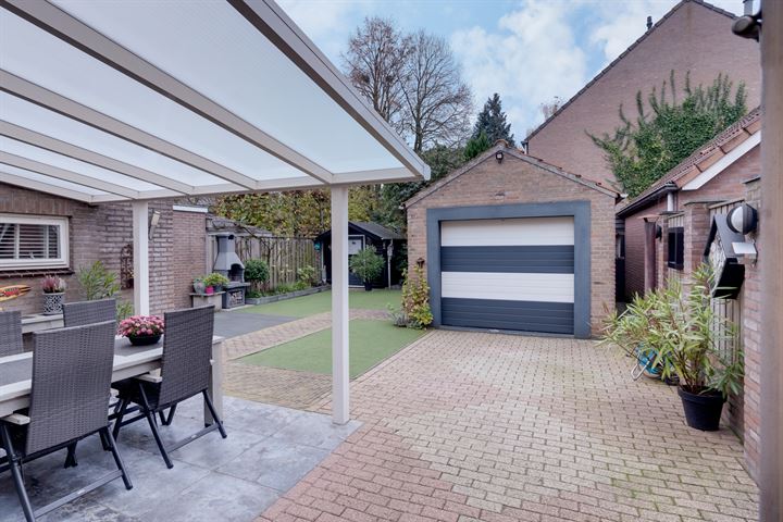 Bekijk foto 35 van Raadhuisstraat 16