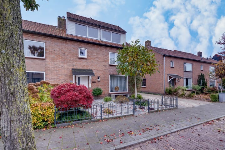 Photo 38 of Raadhuisstraat 16