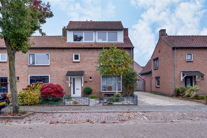 Bekijk foto 39 van Raadhuisstraat 16