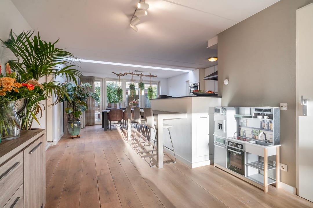 Photo 11 of Rik Woutersweg 25