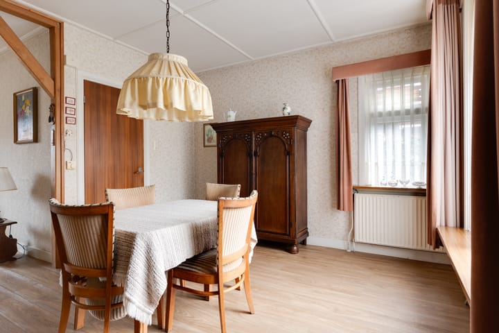 Foto 13 van Burgemeester van Nispenstraat 17