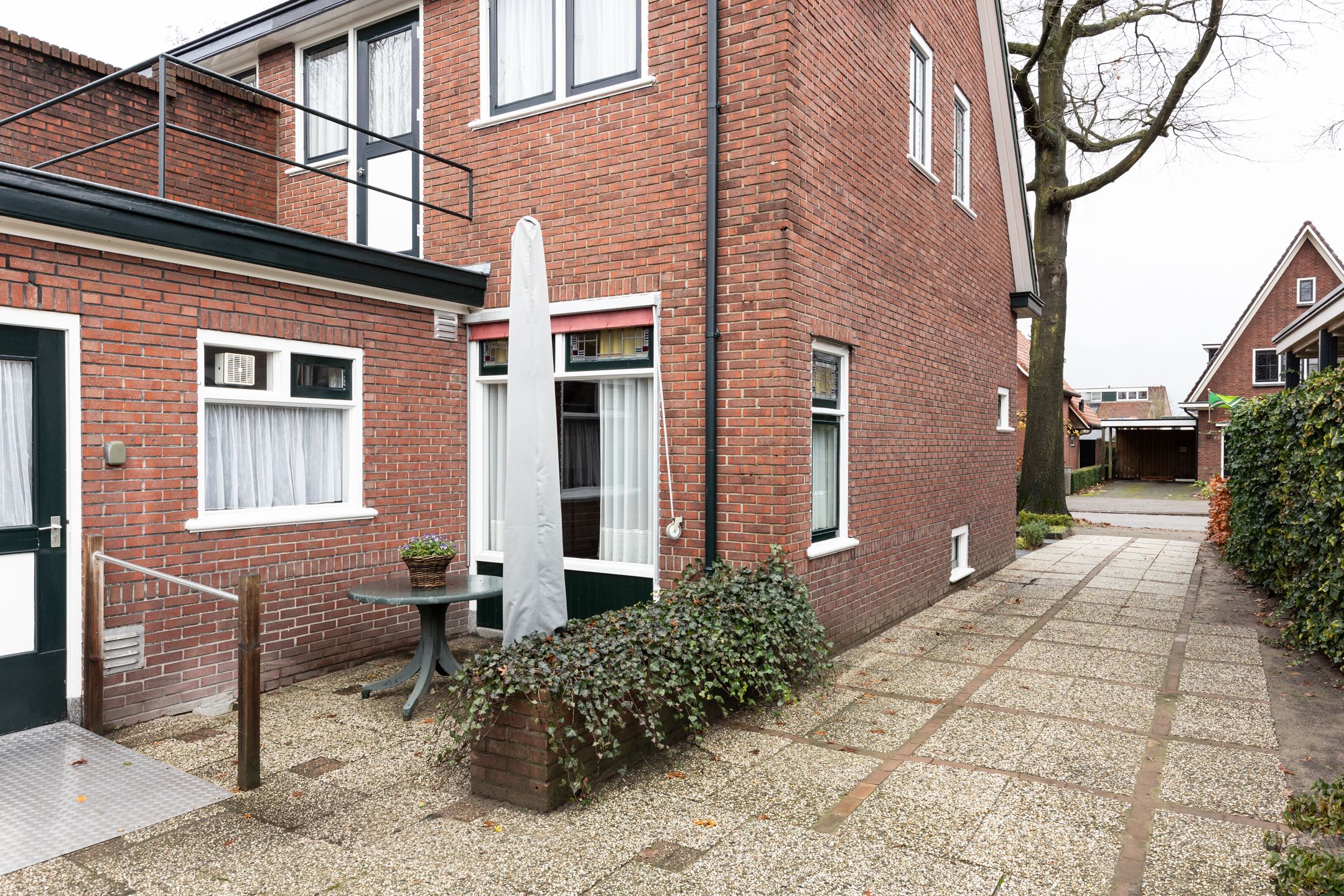 Foto 39 van Burgemeester van Nispenstraat 17