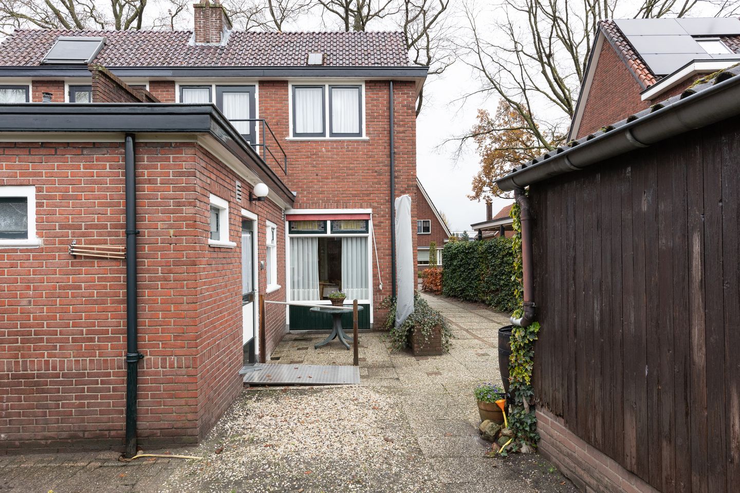 Foto 40 van Burgemeester van Nispenstraat 17