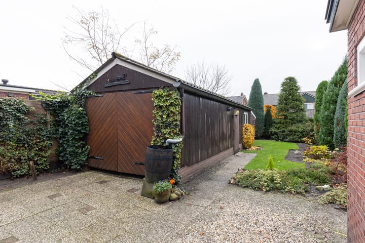 Foto 45 van Burgemeester van Nispenstraat 17