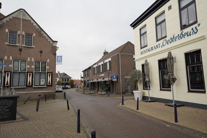 Bekijk foto 24 van Wijngaardstraat 8