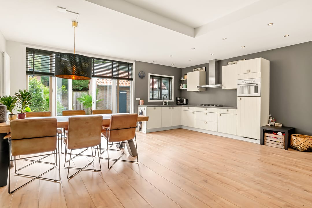 Foto 17 van Paramaribostraat 18