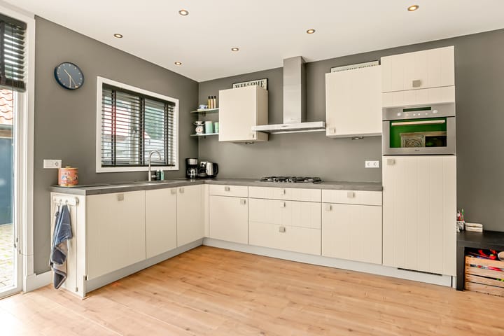 Foto 18 van Paramaribostraat 18